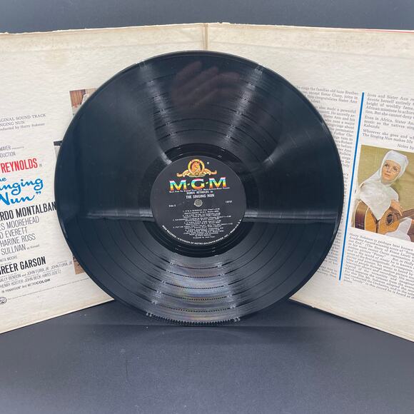 Debbie Reynolds The Signing Nun Soundtrack Vinyl Record 1966 - Picture 2 of 5